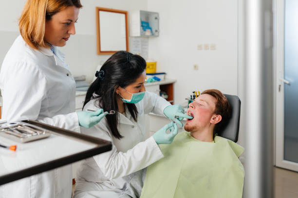 Best Emergency Denture Repair in Arcola, TX